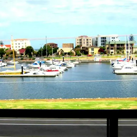 Bayswaterfront Apartments Adelaide Exterior photo